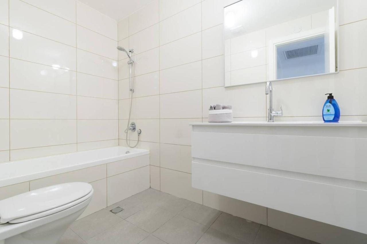 Exclusive Two-Bedroom Apartment With Parking Ierusalim Exterior foto