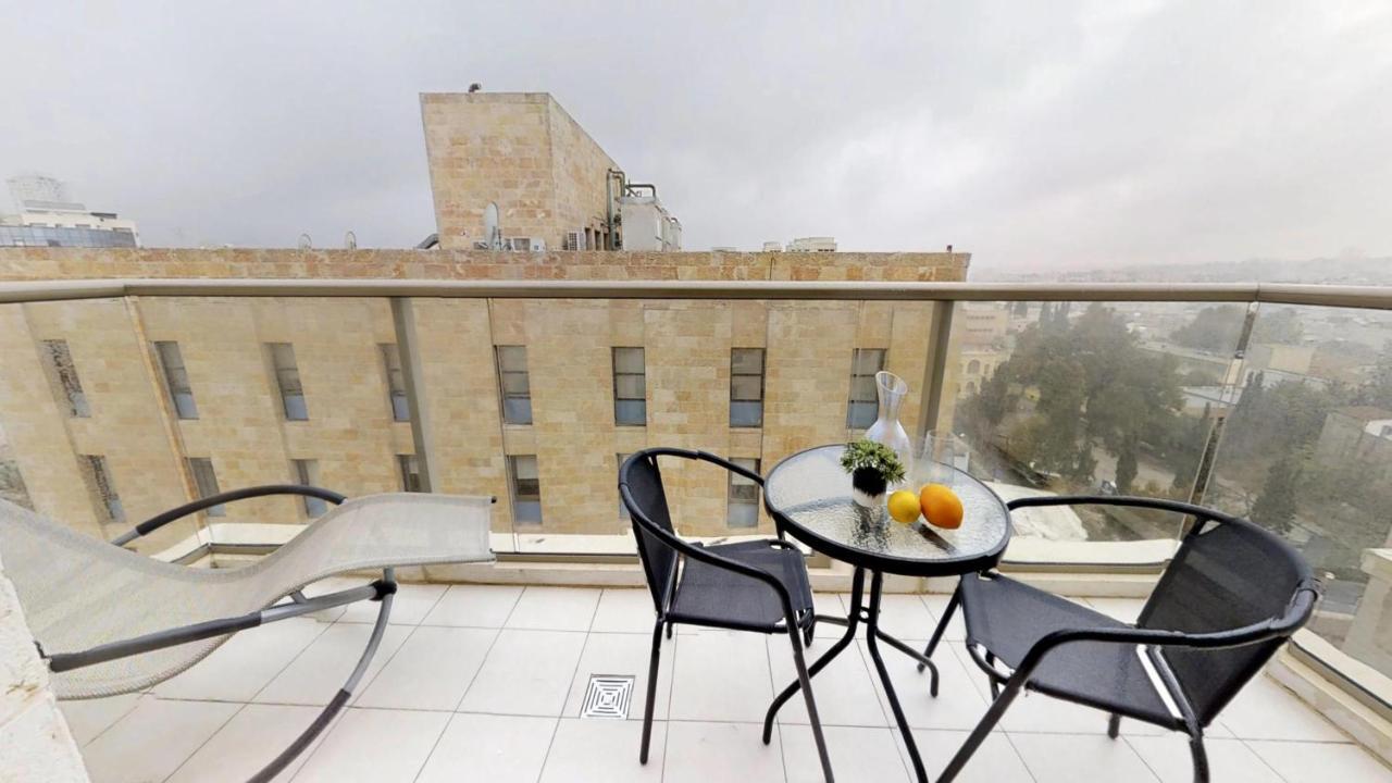 Exclusive Two-Bedroom Apartment With Parking Ierusalim Exterior foto